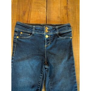 Girls DKNY Skinny Jeans, Size 10, Three‎ Button Closure, Excellent Condition
